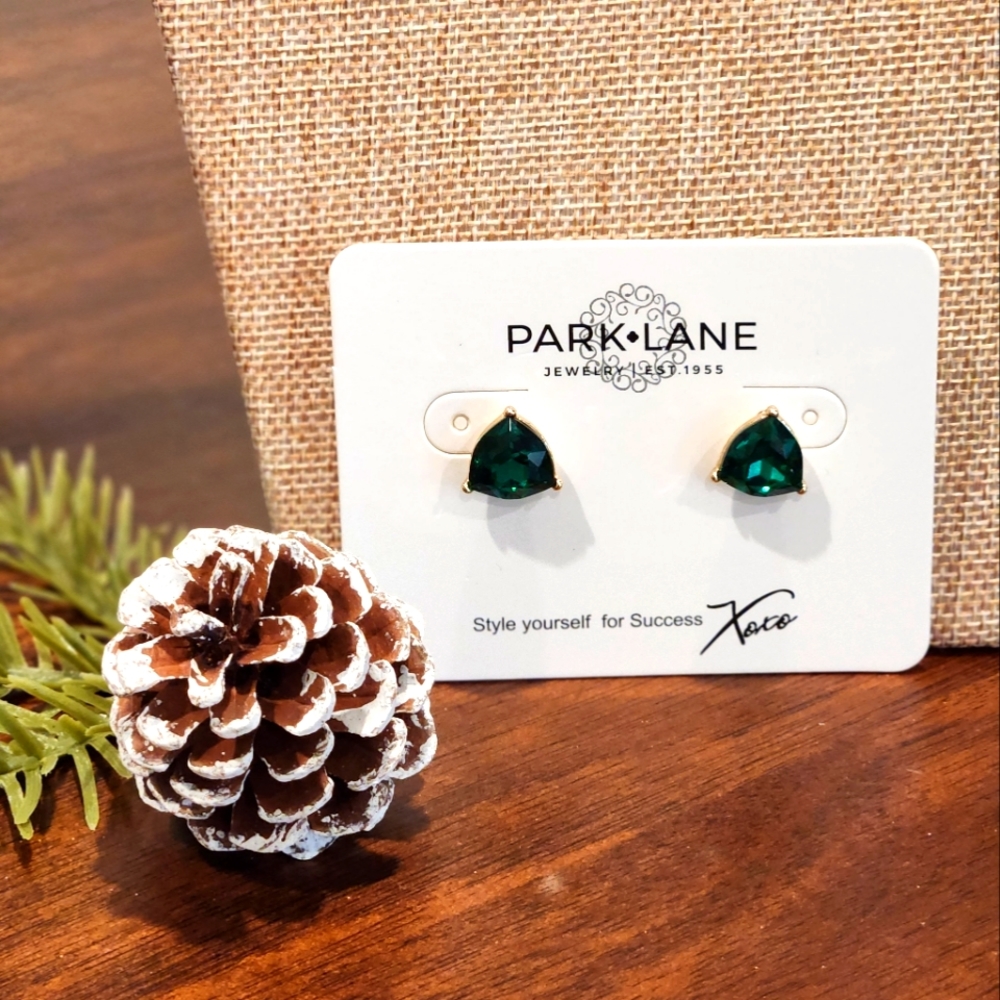 Bonnet Earrings